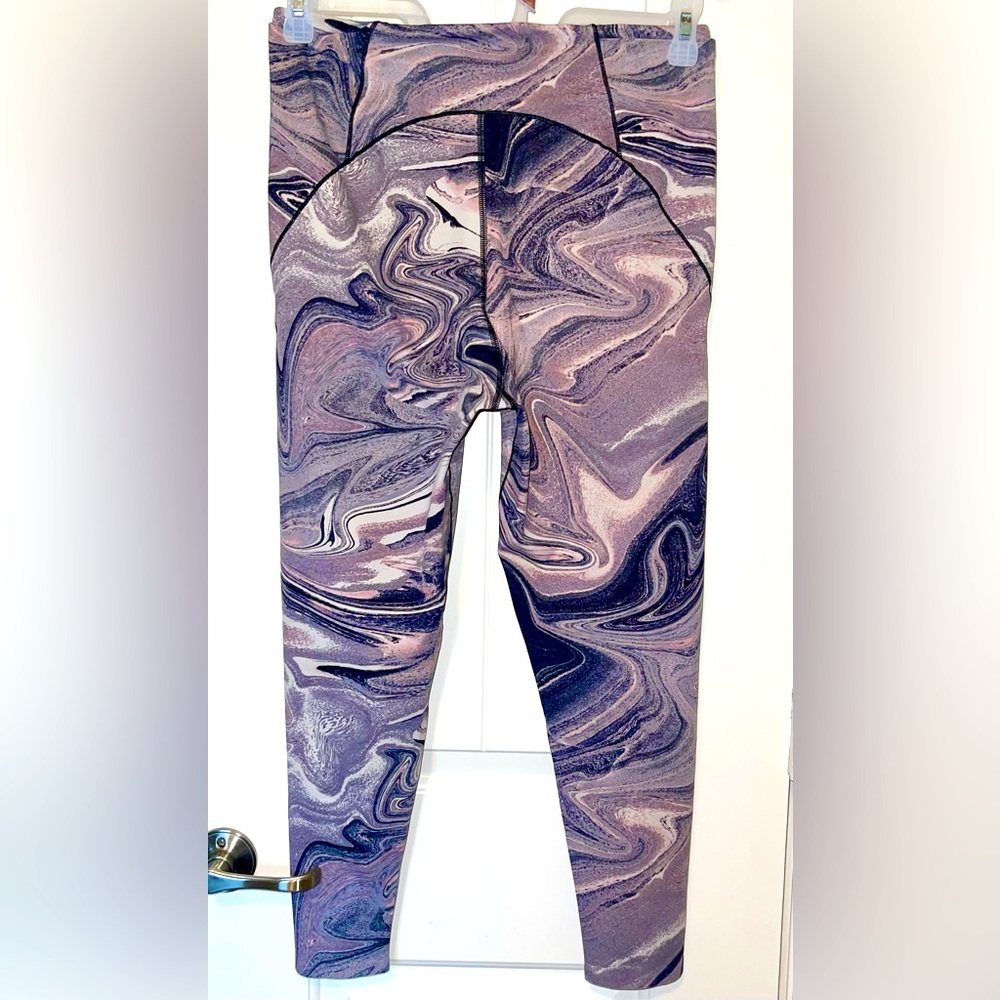 Victoria’s Secret leggings